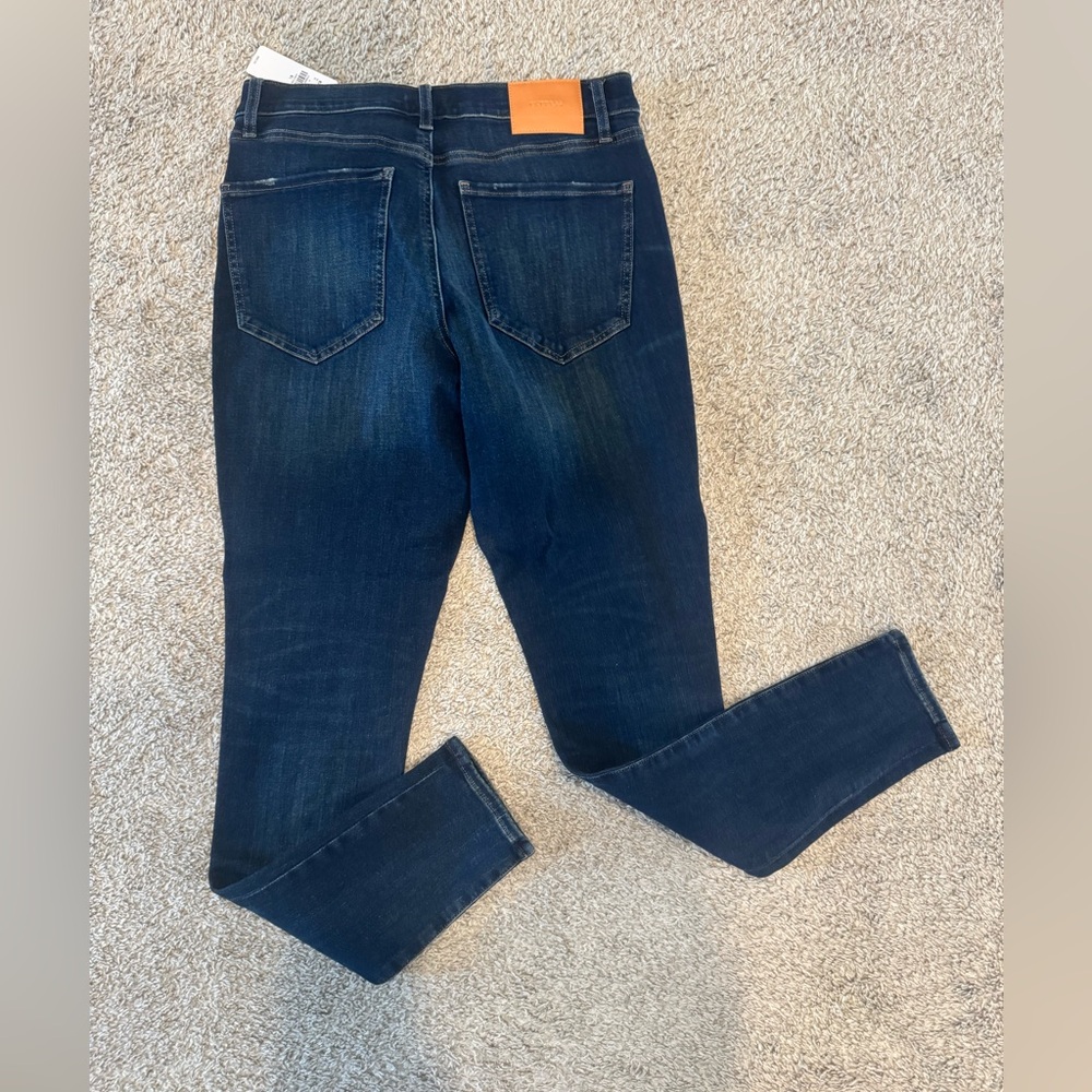 Express Women's Deep Indigo Mid-Rise Skinny Jeans - Picture 7 of 8